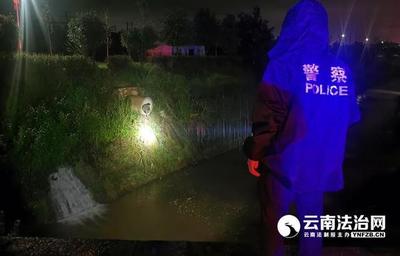 民警汛期查河道，及時(shí)勸阻數(shù)十野釣者，筑牢安全防線
