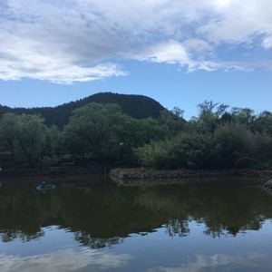 行者野釣營(yíng) 探尋自然水域的靜謐與激情